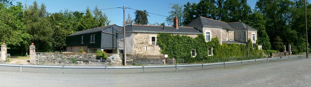 Guest House La Fauvelaie Verrieres-en-Anjou Kültér fotó